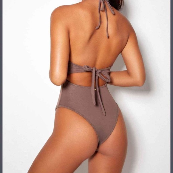 Gooseberry One Piece Swim BNWT - Picture 2 of 4